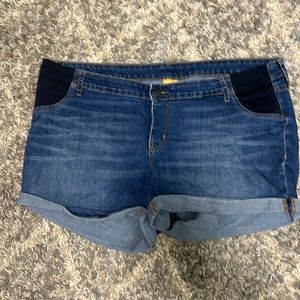Old Navy Maternity Jean Shorts